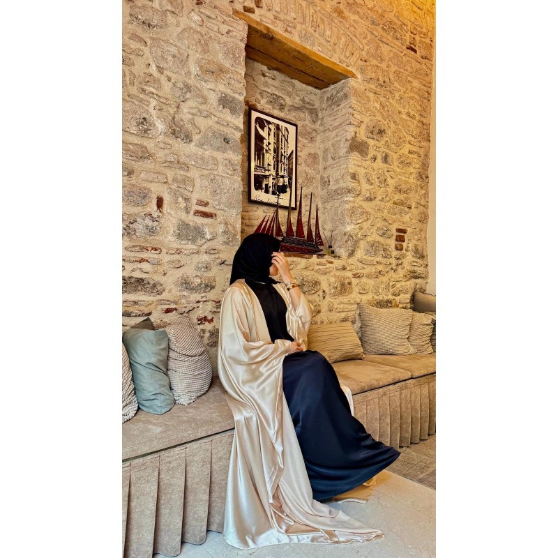 GOLDEN OPEN ABAYA