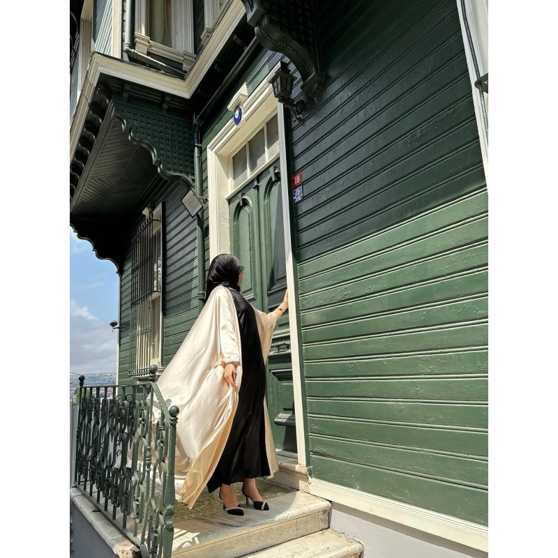 GOLDEN OPEN ABAYA