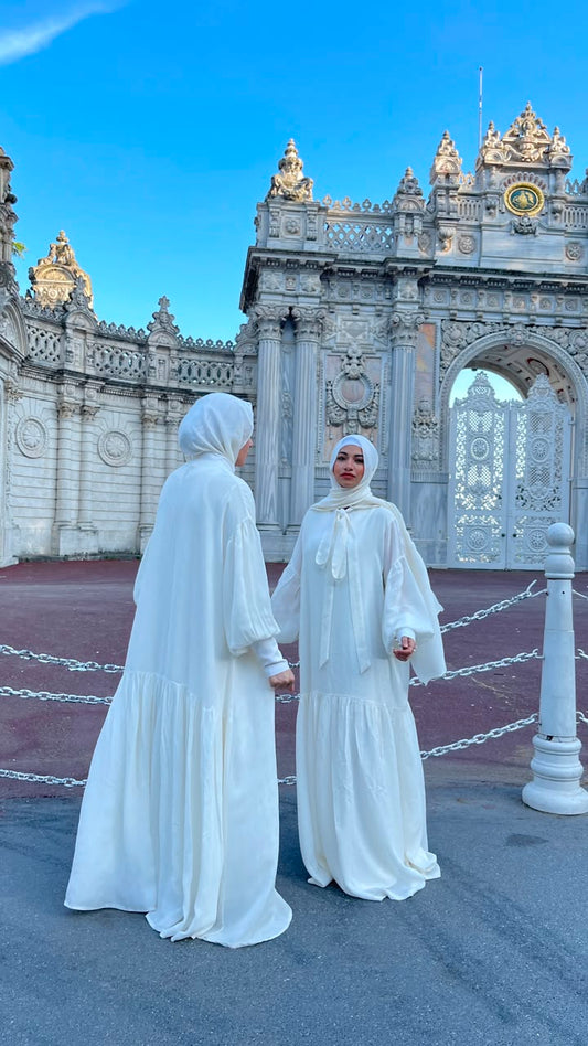 THE ROYAL WHITE DRESS